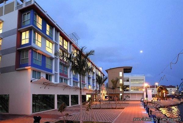 The Elopura Hotel